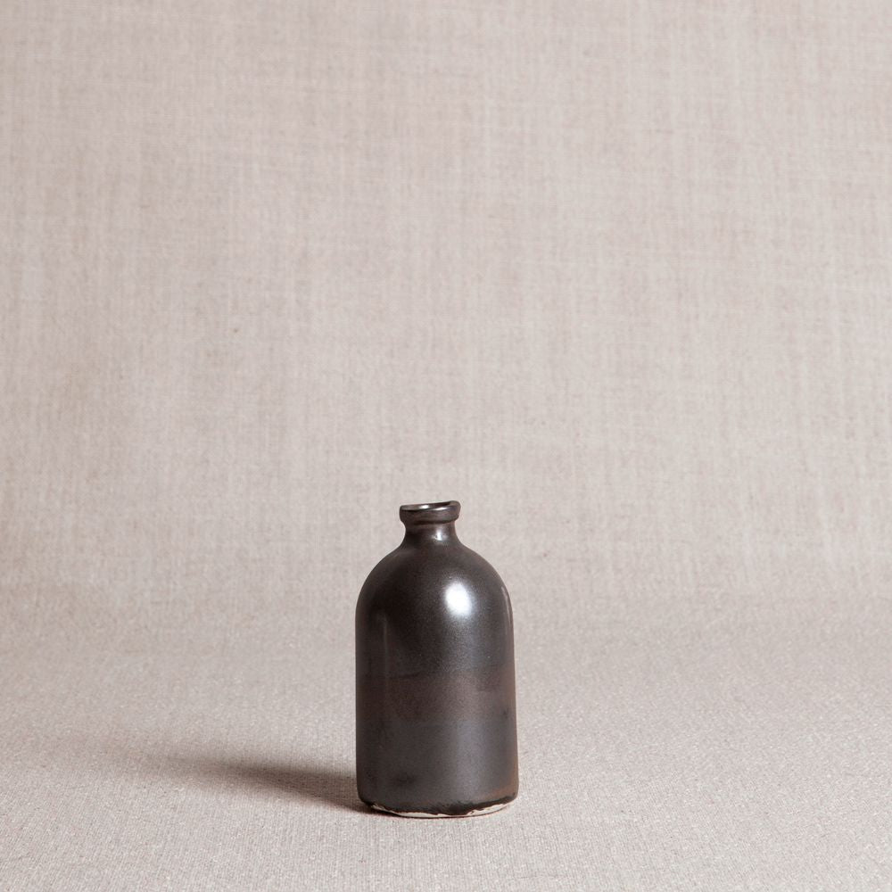Minimalist Bud Vase - Black - Liz & Addie 