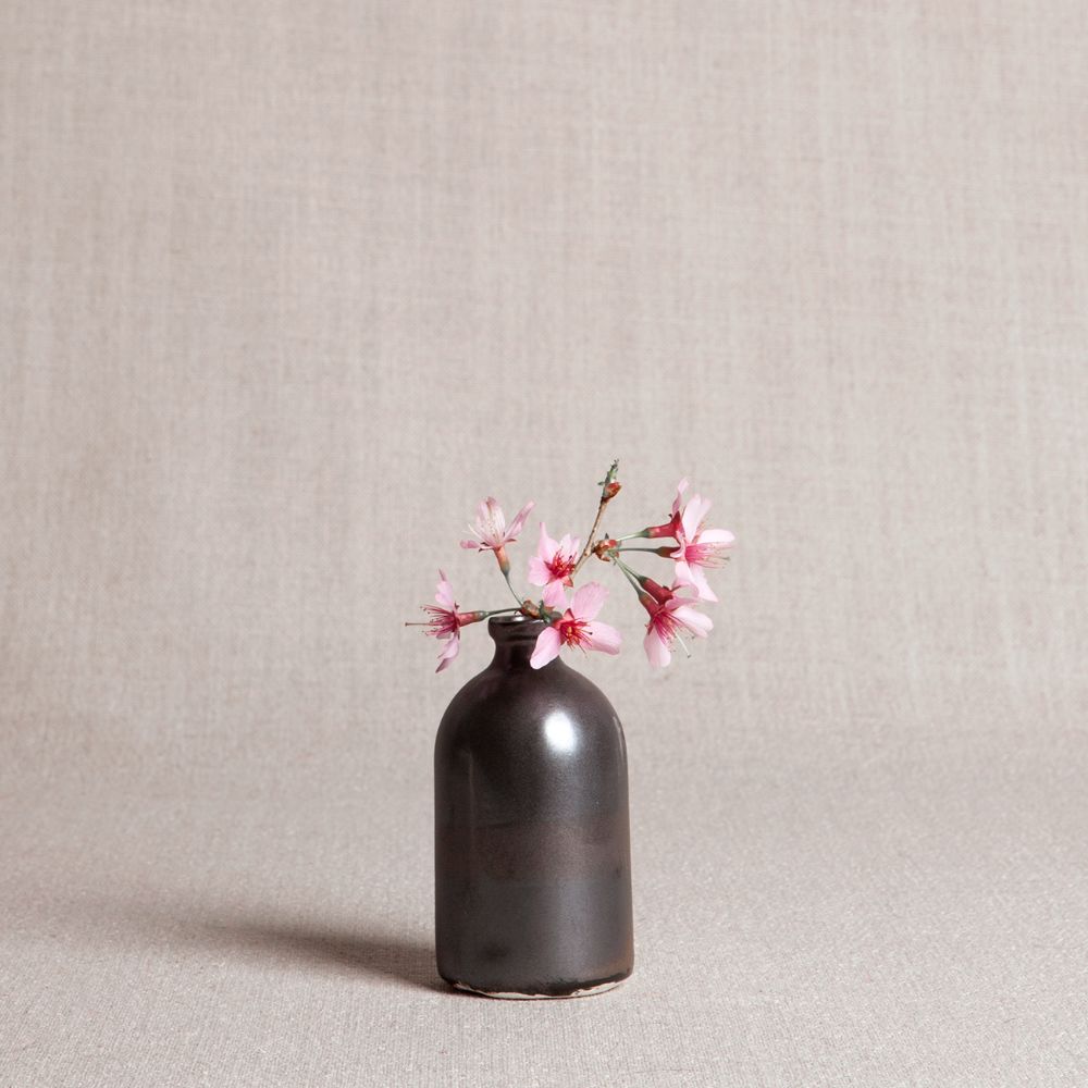 Minimalist Bud Vase - Black - Liz & Addie 
