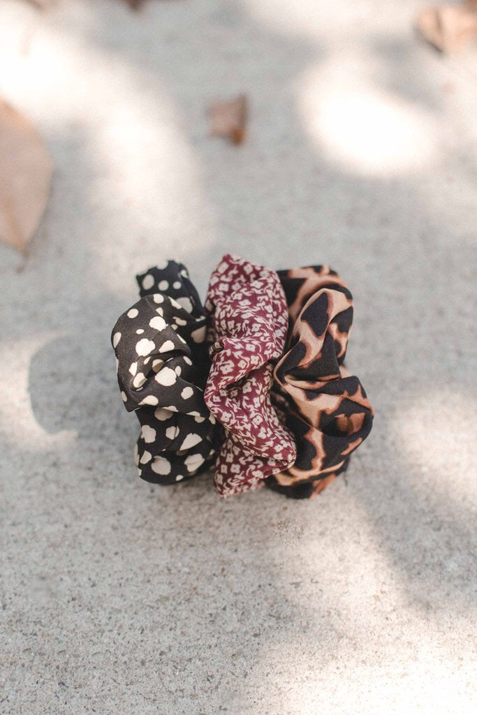 Brown Leopard Scrunchie - Liz & Addie 
